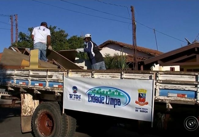 “Cidade Limpa” recolhe 100 toneladas de objetos descartados pela população em Garça