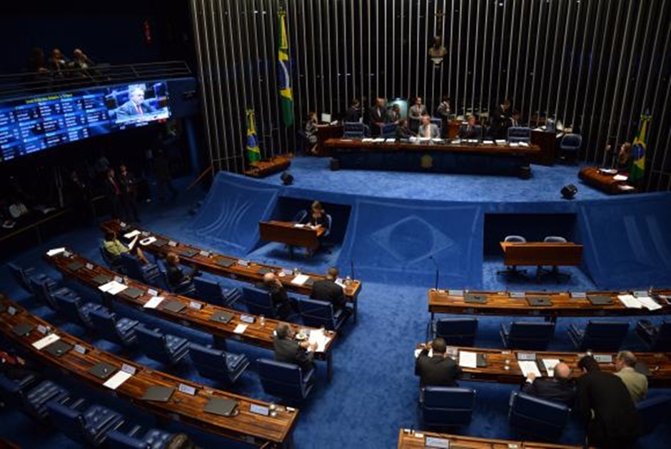 Senado aprova MP que subsidia diesel até dezembro