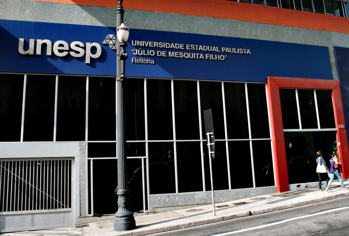 Unesp: Oficina de lanternas de bambu ilumina o campus de Bauru