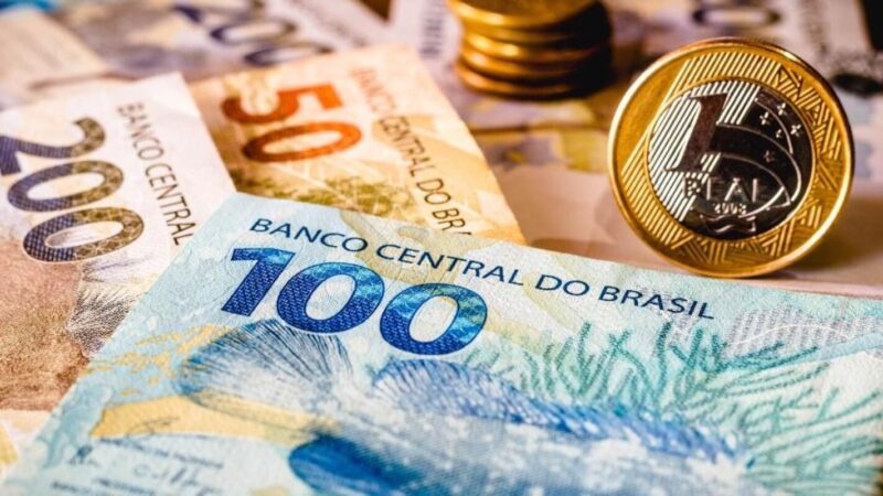   Senado aprova isenção de IR para quem ganha até dois salários mínimos