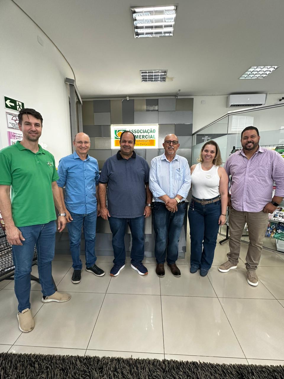  ACIG recebe visita da Associação Comercial e Industrial de Bastos