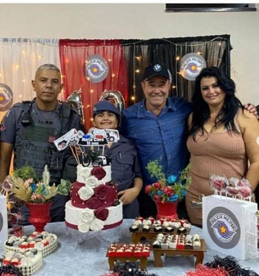 Feliz aniversário: a garcense Maria Clara completa 10 anos e comemora com a Polícia Militar 