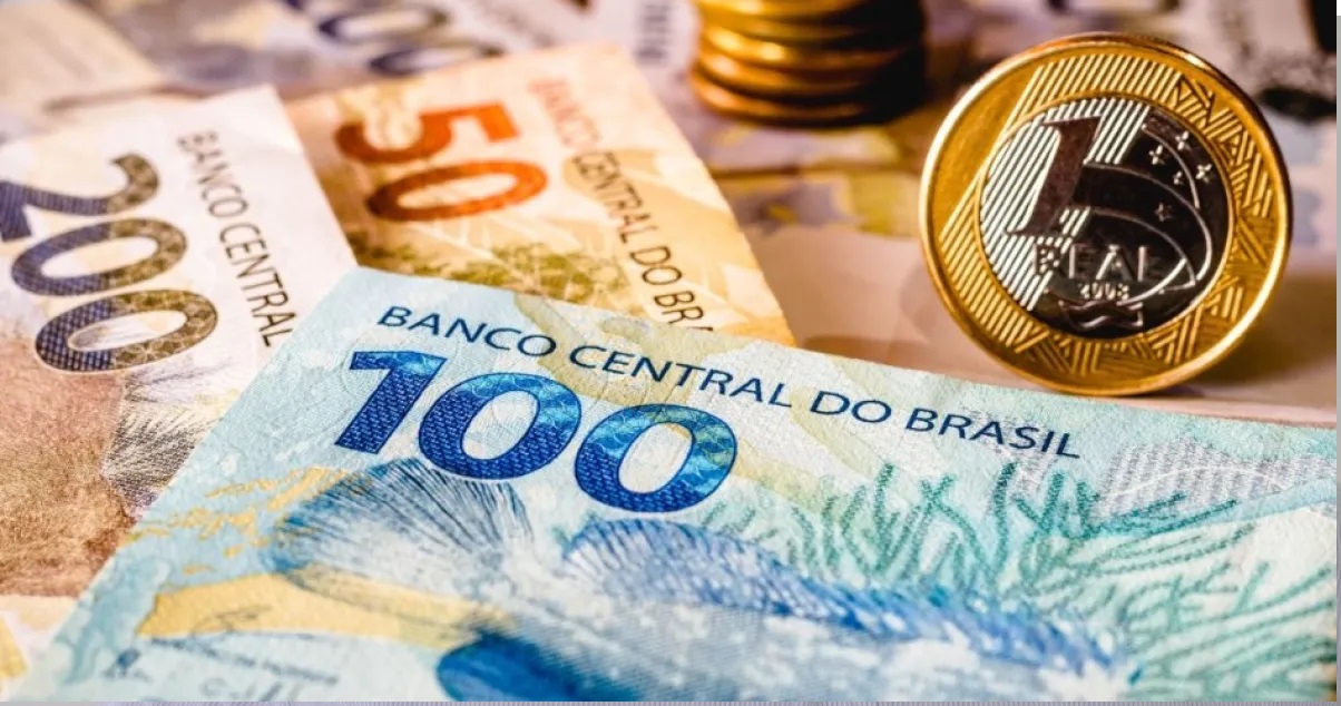  Salário mínimo paulista de R$ 1.640 proposto pelo Governo de SP é aprovado pela Alesp