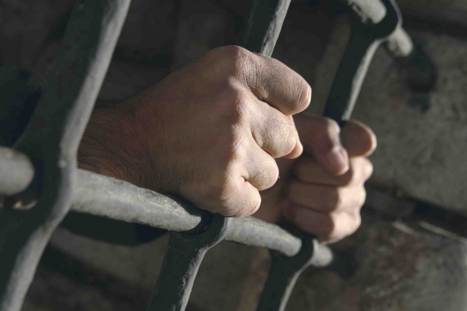 Saidinha de presos tem 53 foragidos na região