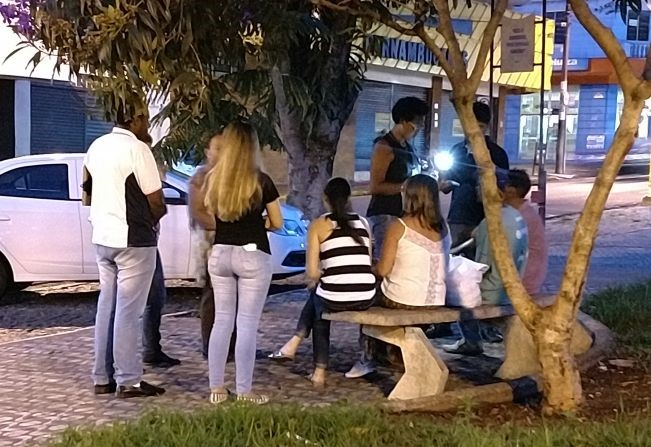 Ação social foi realizada nas praças Tancredo Neves e Ruy Barbosa em Garça