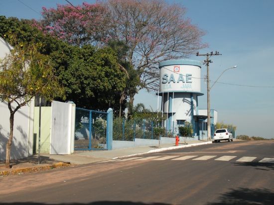 Queda de poste após queimada interrompeu fornecimento de água em Jafa