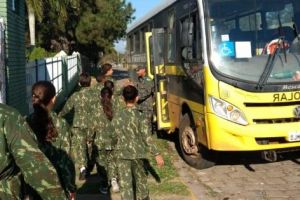  Atiradores Mirins visitam instalações de fazenda da FAEF